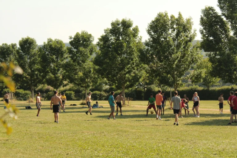 5 Tips To Stay Safe While Exercising In The Summer Heat